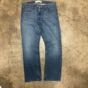 Levi's 514 Slim Straight Jeans Light Wash Size 34x32 Distressed